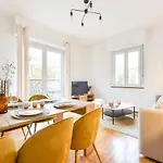 Confort - Bianca - Parking Apartman